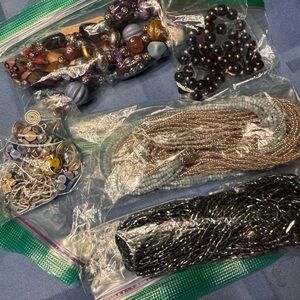 Whimsical, Vintage and Statement necklace pieces (5)